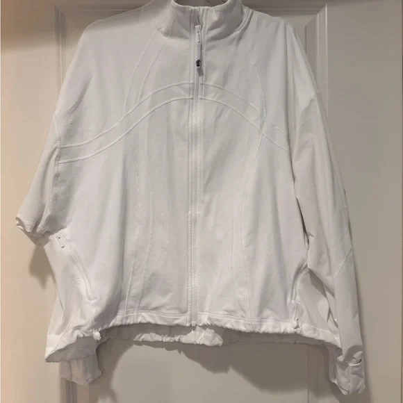 Lululemon Define Oversized Jacket in White - Picture 2 of 8